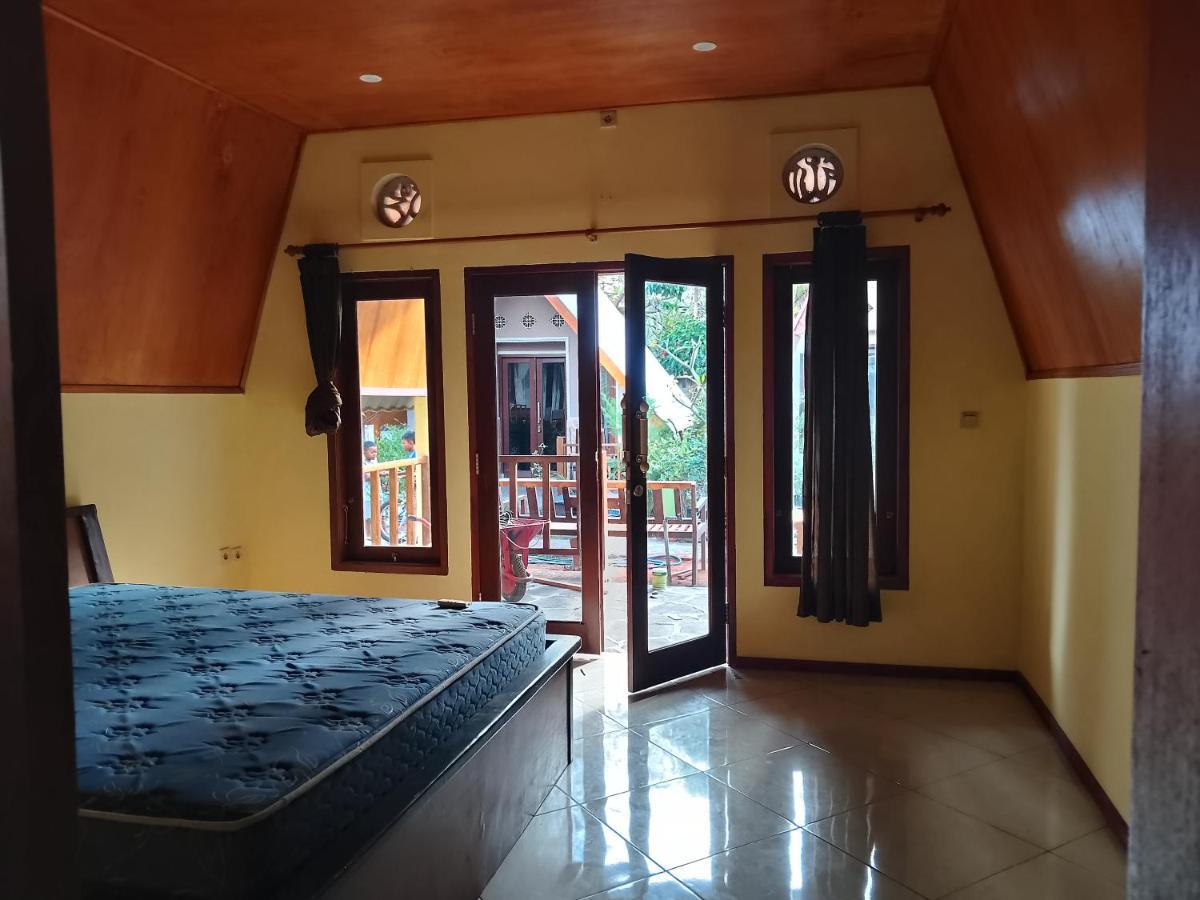 Two One Bungalow Gili Meno Luaran gambar